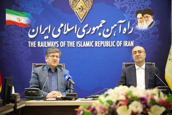 قطار ۵ ستاره در مسیر کرمانشاه-مشهد راه اندازی شد ذاکری