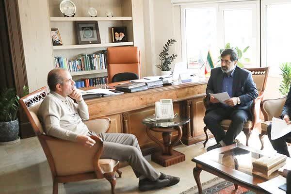 توسعه و بازگشایی پیرامون حرم حضرت معصومه (س) و ساماندهی مناطق حاشیهنشین قم بررسی شد جلسه