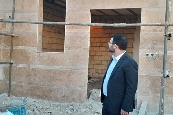 بازدید مدیرکل راه و شهرسازی استان از ساخت خانههای ویلایی جایگزین مسکن مهر ناایمن سمنان  بازدید مدیرکل راه و شهرسازی استان سمنان
