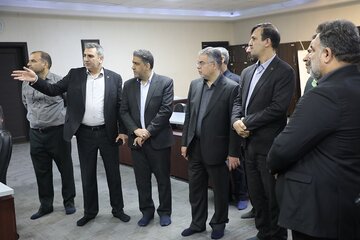 ببینید | بازدید مدیرکل راه و شهرسازی به همراه معاون هماهنگی امور عمرانی استانداری خوزستان از ایستگاه راه آهن اهواز