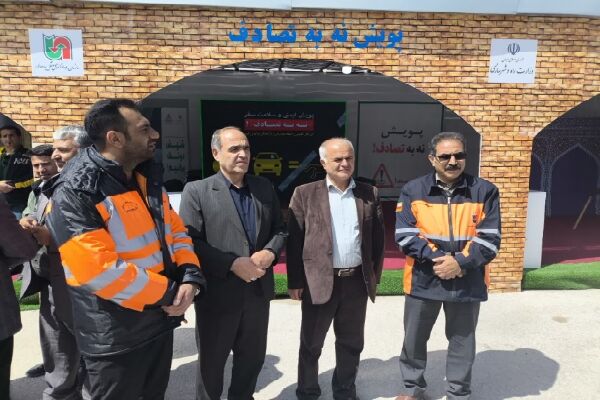 بازدید معاون هماهنگی امور عمرانی استانداری چهارمحال و بختیاری از ایستگاه پویش «نه به تصادف»  بازذید