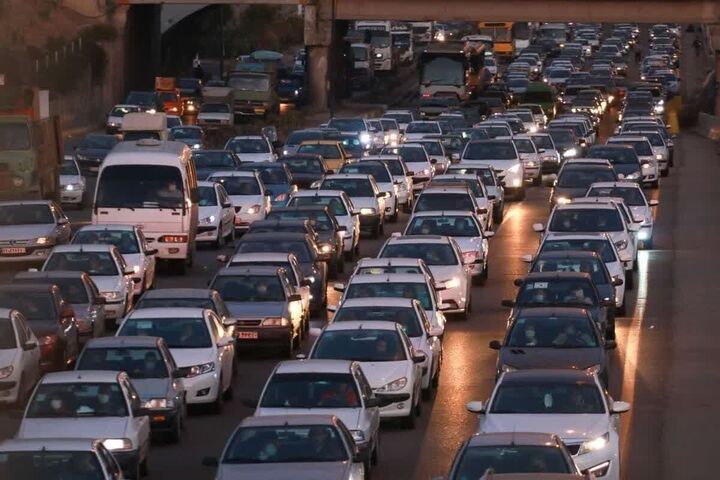 ثبت ۱۲ میلیون تردد در راههای استان اصفهان /پیشبینی افزایش حجم ترافیک در هفته پایانی نوروز ثبت ۱۲ میلیون تردد در راههای استان اصفهان