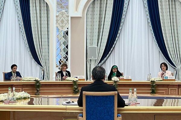 ضرورت بازآفرینی زیرساختهای اجتماعی و شهری به نفع کودکان کنفرانس ترکمنستان