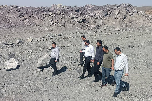 ویدیو| بازدید مدیرکل راه و شهر سازی جنوب کرمان از بزرگراه در حال ساخت جیرفت-سه راهی بم جنوب کرمان بازدید