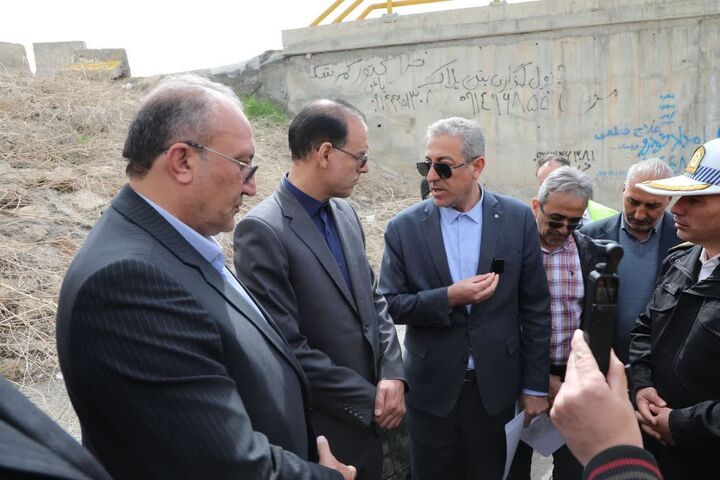 مشکل جمع آوری آبهای سطحی زیرگذر محور ارومیه-مهاباد برطرف شد