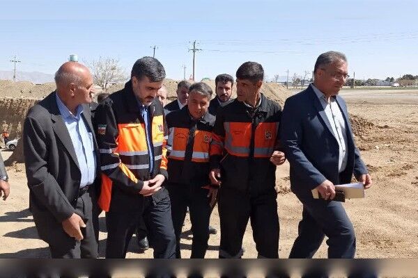 عملیات اجرایی احداث تقاطع غیرهمسطح پنجراهی در شهرستان گلپایگان آغاز شد اکبری کلنگ زنی