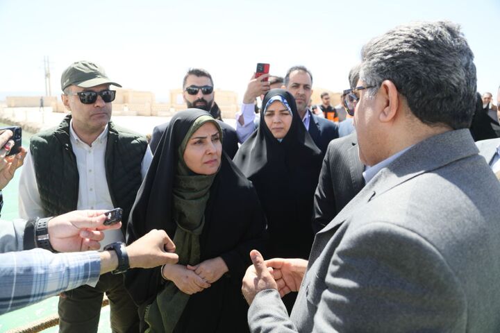 انجام مطالعات طرح توجیهی بازگشایی جاده خور و بیابانک-عشق آباد آغاز شد وزیر