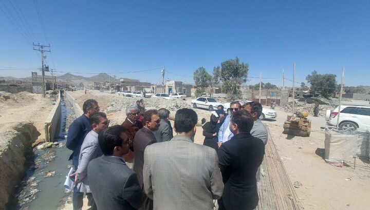 بررسی میدانی مشکلات سکونتگاههای غیر رسمی زاهدان توسط اعضای
هیات مدیره شرکت بازآفرینی شهری ایران بررسی میدانی مشکلات سکونتگاههای غیر رسمی زاهدان توسط اعضای هیات مدیره شرکت بازآفرینی شهری ایران
