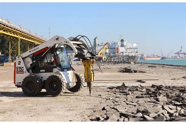 پروژه مقاومسازی اسکلههای بندر امام خمینی(ره) وارد مرحله بهرهبرداری شد پروژه مقاومسازی اسکلههای بندر امام خمینی(ره) وارد مرحله بهرهبرداری شد