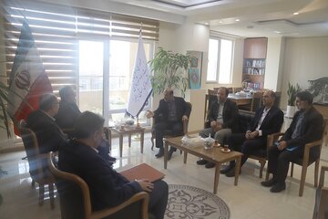 ببینید |  دیدار مدیرکل راه و شهرسازی با معاون قضایی رئیس کل دادگستری و رئیس شورای حل اختلاف استان البرز