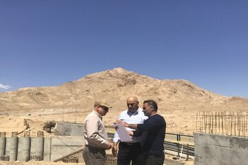بازدید میدانی از  پیشرفت فیزیکی پروژه پل راه‌آهن شاهرود-میامی