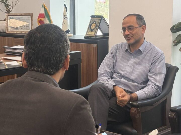 پاسخگویی بی‌واسطه؛ معاون وزیر راه و شهرسازی پای صحبت همکاران محترم ستادی نشست
