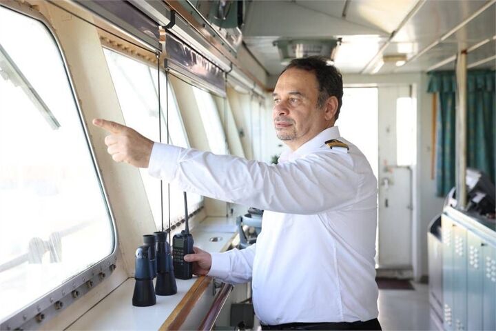 عملکرد حوزه دریایی بندرامام (ره) در سال ۱۴۰۳؛ از پذیرش بیش از ۱۵۰۰ فروند کشتی تا ۷۰ عملیات نجات دریایی موفق اعلام عملکرد حوزه دریایی بندرامام (ره)