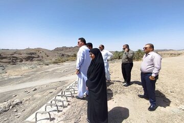 ببینید | بازدید مدیرکل راهداری و حمل و نقل جاده ای جنوب سیستان و بلوچستان از ۴ پروژه عمرانی در شهرستان فنوج