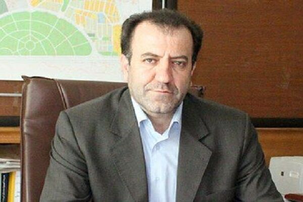 اخذ ۹۷۴ فقره سند تک برگ برای اراضی ملی و دولتی استان همدان محمد حسین مرادی + معاون املاک همدان