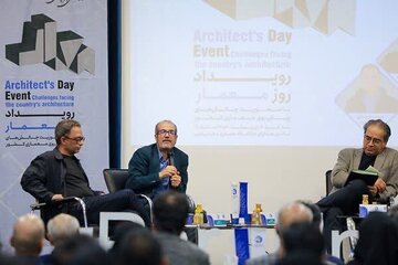 گلپایگانی معمار
