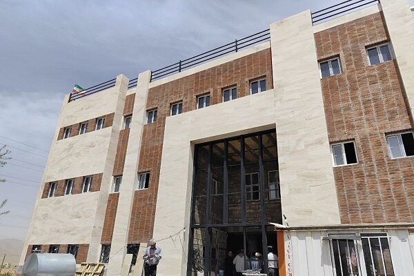 تکمیل و بهرهبرداری از فرهنگسرای شهر فرادنبه نیازمند ۳۰ میلیارد تومان اعتبار است .