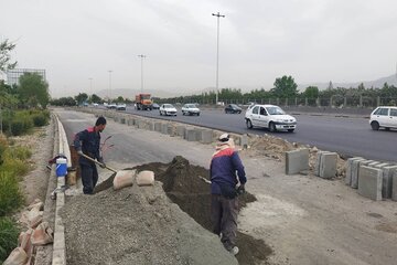 ببینید|ادامه عملیات تعریض لاین جنوبی آزادراه کرج -قزوین حدفاصل پل کشاورزی تا پل استاندارد