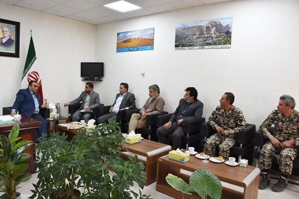 دیدار رئیس اداره راه و شهرسازی با سرپرست فرمانداری اسفراین