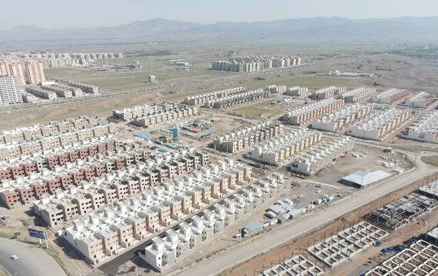 ۵ هزار واحد مسکن تا پایان اردیبهشتماه به متقاضیان تحویل داده میشود  قزوین