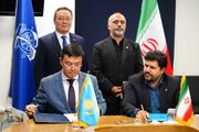 امضای یادداشت تفاهم همکاری بین سازمان بنادر ودریانوردی جمهوری اسلامی ایران و وزارت تجارت وهمگرایی جمهوری قزاقستان