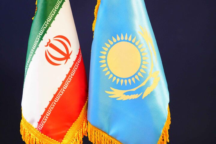 ببینید/ امضای یادداشت تفاهم همکاری بین سازمان بنادر ودریانوردی جمهوری اسلامی ایران و وزارت تجارت وهمگرایی جمهوری قزاقستان