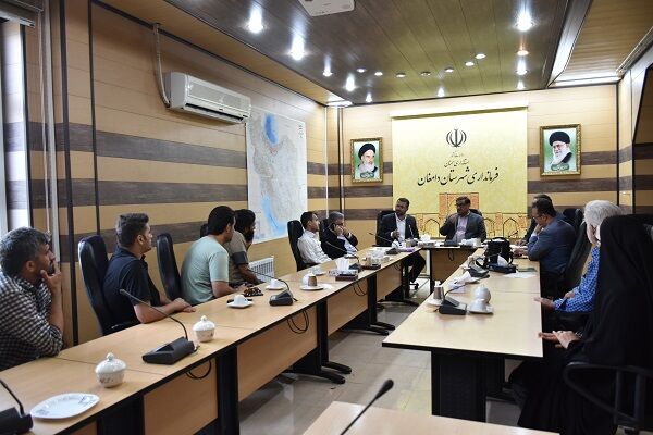 ببینید | نشست مدیرکل راه و شهرسازی استان سمنان با متقاضیان سایت ۵۹ هکتاری نهضت ملی مسکن دامغان