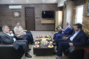 دیدار نماینده مردم بوشهر در مجلس با مدیر کل راه و شهرسازی بوشهر