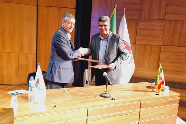 امضای تفاهم‌نامه احداث ۸۰۰  كيلومتر راه روستایی در همایش فرصت های سرمایه گذاری حمل ونقل استان کرمان