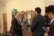 ببینید_دیدار چهره به چهره دکتر رحیمی معاون توسعه مدیریت و منابع انسانی وزارتخانه با مدیران، روساء و کارکنان اداره کل راه و شهرسازی استان یزد