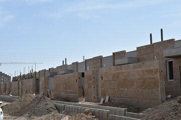 ببینید | پیشرفت ۷۳ درصدی ساخت خانه های ویلایی جایگزین مسکن مهر ناایمن سمنان