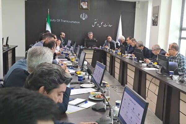 نشست بررسی عملکرد پدافند غیرعامل مجموعه وزارت راه و شهرسازی برگزار شد نشست