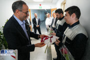 ببینید | تجلیل از کارگران مشغول خدمت در وزارت راه و شهرسازی