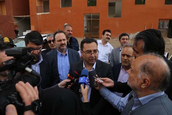 ببینید| سفر یک روزه معاون مسکن و ساختمان وزیر راه و شهرسازی به قزوین