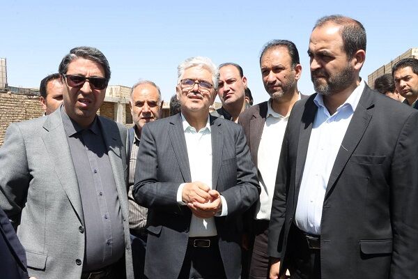 بازدید معاون شهرسازی و معماری وزیر راه و شهرسازی از سایت گروه ساخت نهضت ملی مسکن قدمگاه در خراسان رضوی