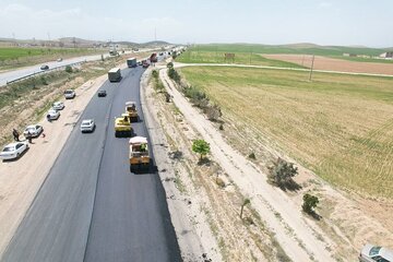 ویدئو| عملیات بهسازی و روکش آسفالت محور-همدان-تهران