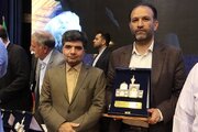 ببینید | تقدیر از مدیرکل راه و شهرسازی استان خراسان رضوی در جشنواره خیرین مدرسه‌ساز؛ آغاز ساخت مدارس در پروژه‌های نهضت ملی مسکن