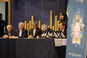 ببینید | تقدیر از مدیرکل راه و شهرسازی استان خراسان رضوی در جشنواره خیرین مدرسه‌ساز؛ آغاز ساخت مدارس در پروژه‌های نهضت ملی مسکن