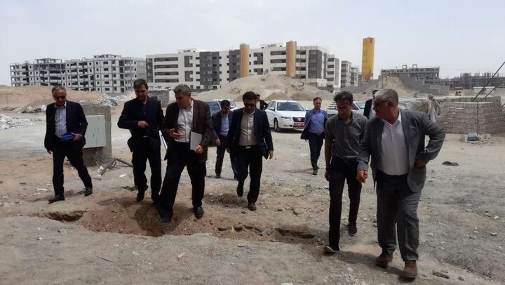 بازدید نمایندگان دفتر بازرسی نهاد ریاست جمهوری از پروژه‌های نهضت ملی مسکن زاهدان