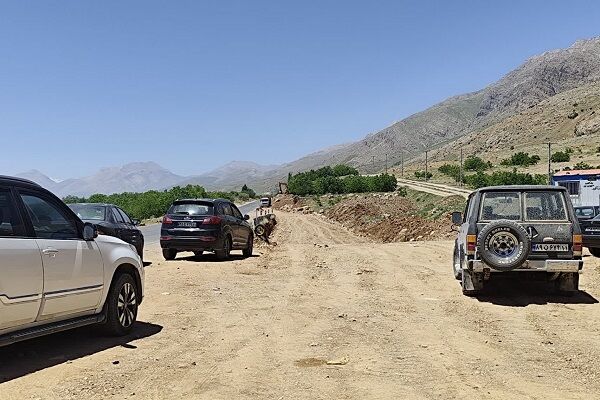 پیشرفت ۱۰ درصدی پروژه بهسازی ورودی شهر اردل در استان چهارمحال و بختیاری .