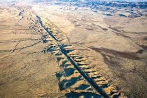 ثبت زلزله با بزرگی ۵ در منطقه کاشمر-درونه خراسان رضوی  گسل