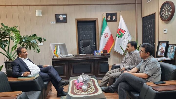 دیدار مدیرکل راهداری جنوب کرمان با مدیر آزمایشگاه مکانیک خاک جیرفت/تاکید بر اهمیت نقش آزمایشگاه مکانیک خاک در تحقق ارتقای کیفیت پروژهها راهداری