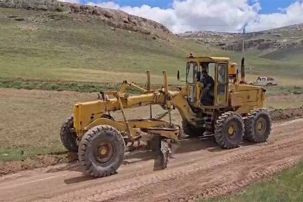 ویدیو|بهسازی راه روستای قاسم آباد_وینسار شهرستان بیجار کردستان به طول ۶ کیلومتر بهسازی راه روستایی شهرستان بیجار