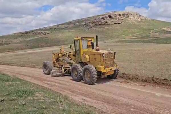 ویدیو|بهسازی راه روستای قاسم آباد_وینسار شهرستان بیجار کردستان به طول ۶ کیلومتر