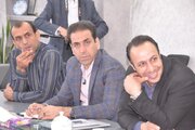 ببینید| حضور مدیرکل راه و شهرسازی استان اصفهان در شهرستان نطنز و پیگیری ورفع حالش های پروژه ها