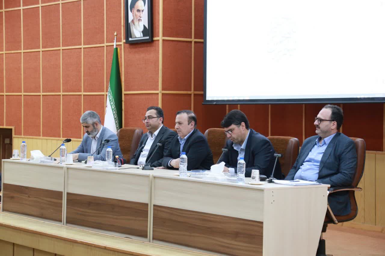 بررسی میدانی روند اجرای نهضت ملی مسکن در لرستان، قزوین و
آذربایجانغربی/تسریع عملیات اجرایی و تأمین زمین، اولویتهای طرح
نهضت ملی مسکن بررسی میدانی روند اجرای نهضت ملی مسکن در لرستان، قزوین و آذربایجانغربی/تسریع عملیات اجرایی و تأمین زمین، اولویتهای طرح نهضت ملی مسکن