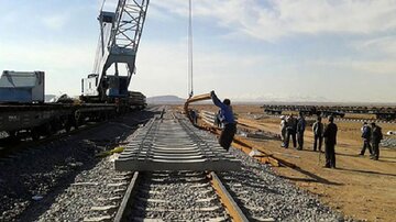 تعویض سوزن های تراورس چوبی