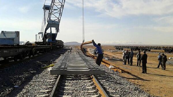 افزایش ایمنی و سرعت در مسیر تهران–مشهد با تعویض سوزنهای تراورس چوبی تعویض سوزن های تراورس چوبی