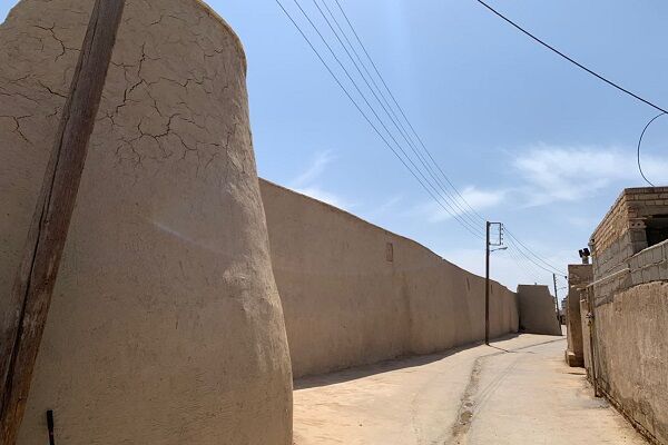 گام نخست نوسازی قلعه ارگ امیریه دامغان به پایان رسید قلعه ارگ دامغان