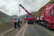 ببینید|آغاز عملیات نصب حفاظ بتی (نیوجرسی)در محور کرج-کندوان -حوزه استان البرز